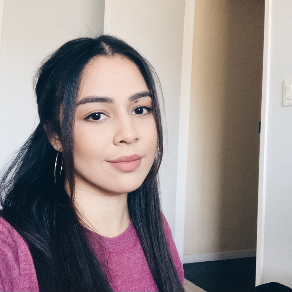 Meet your Posher, Cynthia